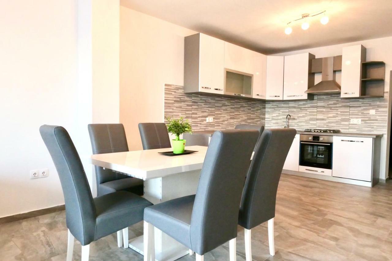 Antonia Apartments Zavalatica Zewnętrze zdjęcie